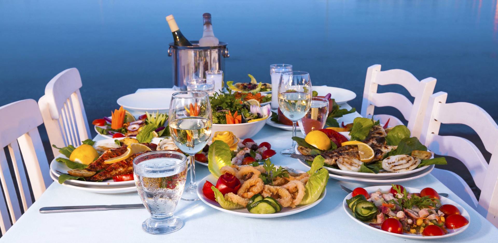 What to eat and drink in Greece